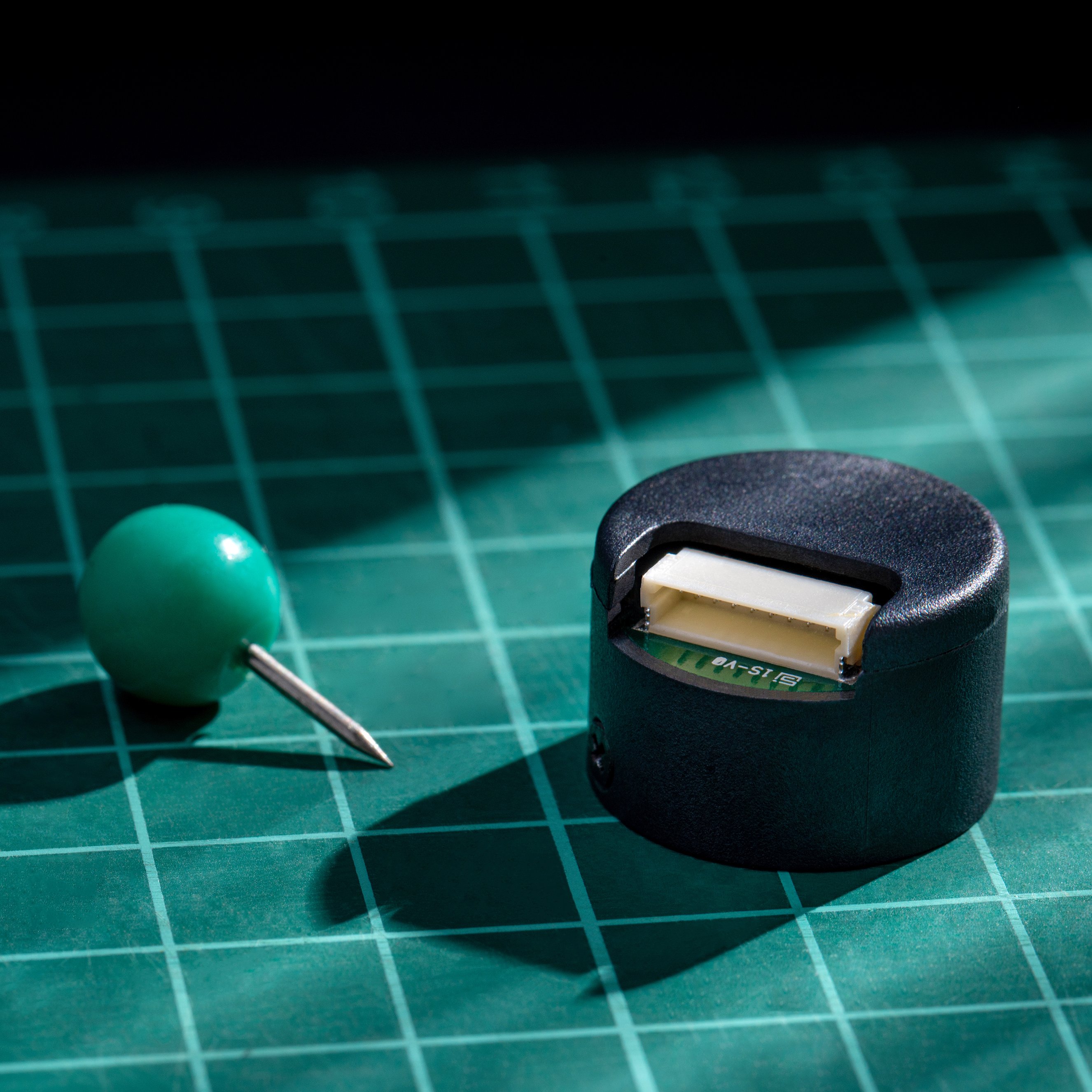 體積小 Compact Size